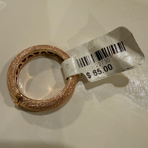 Pandora Sparkling Rose gold colored Heart Ring - Picture 3 of 3